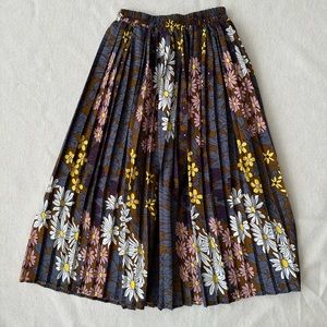 Boho Pleated Midi Skirt